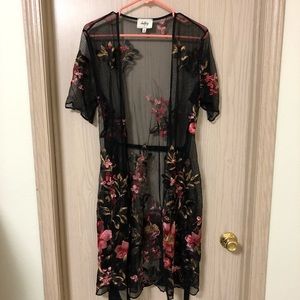 Daytrip Embroidered Kimono, Size Small